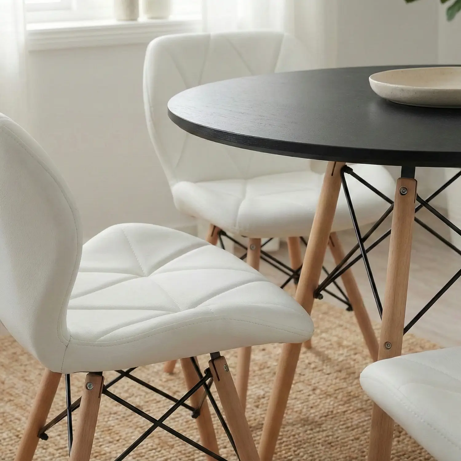 Entre Nos Home Comedor Mariposa 4 Puestos | Mesa Negra 90 cm y Sillas Blancas - Image 3